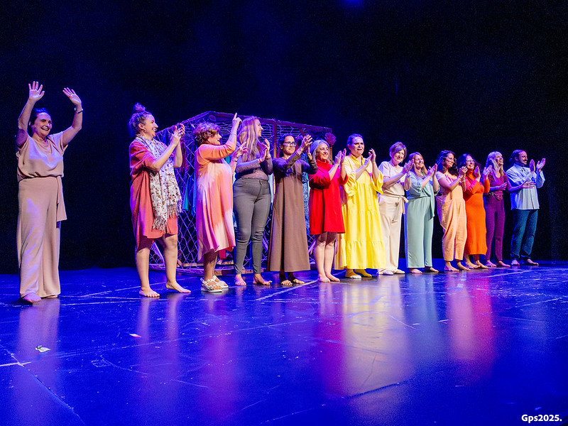 El Masnou fa pinya per combatre les violències masclistes