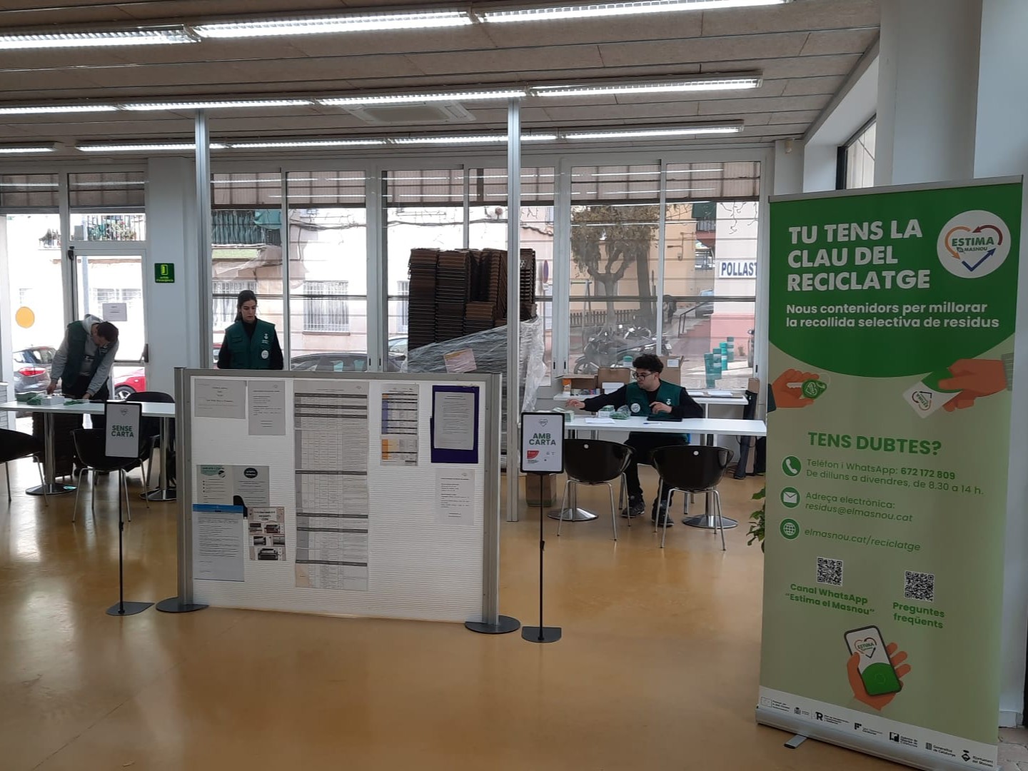 Comença el repartiment dels dispositius necessaris per obrir els contenidors a partir del 12 de gener