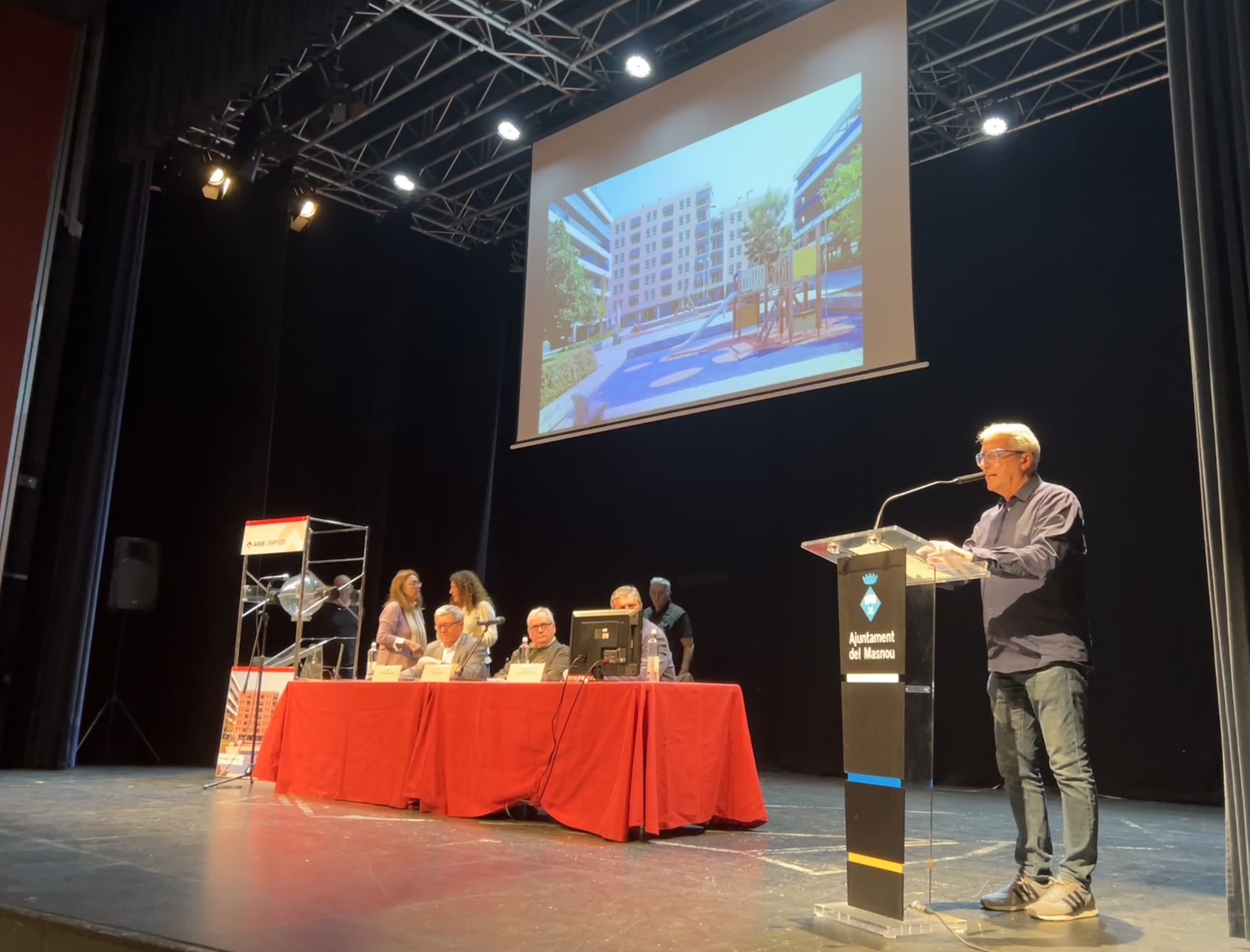 Realitzat el sorteig dels habitatges protegits de la plaça Nova del Masnou