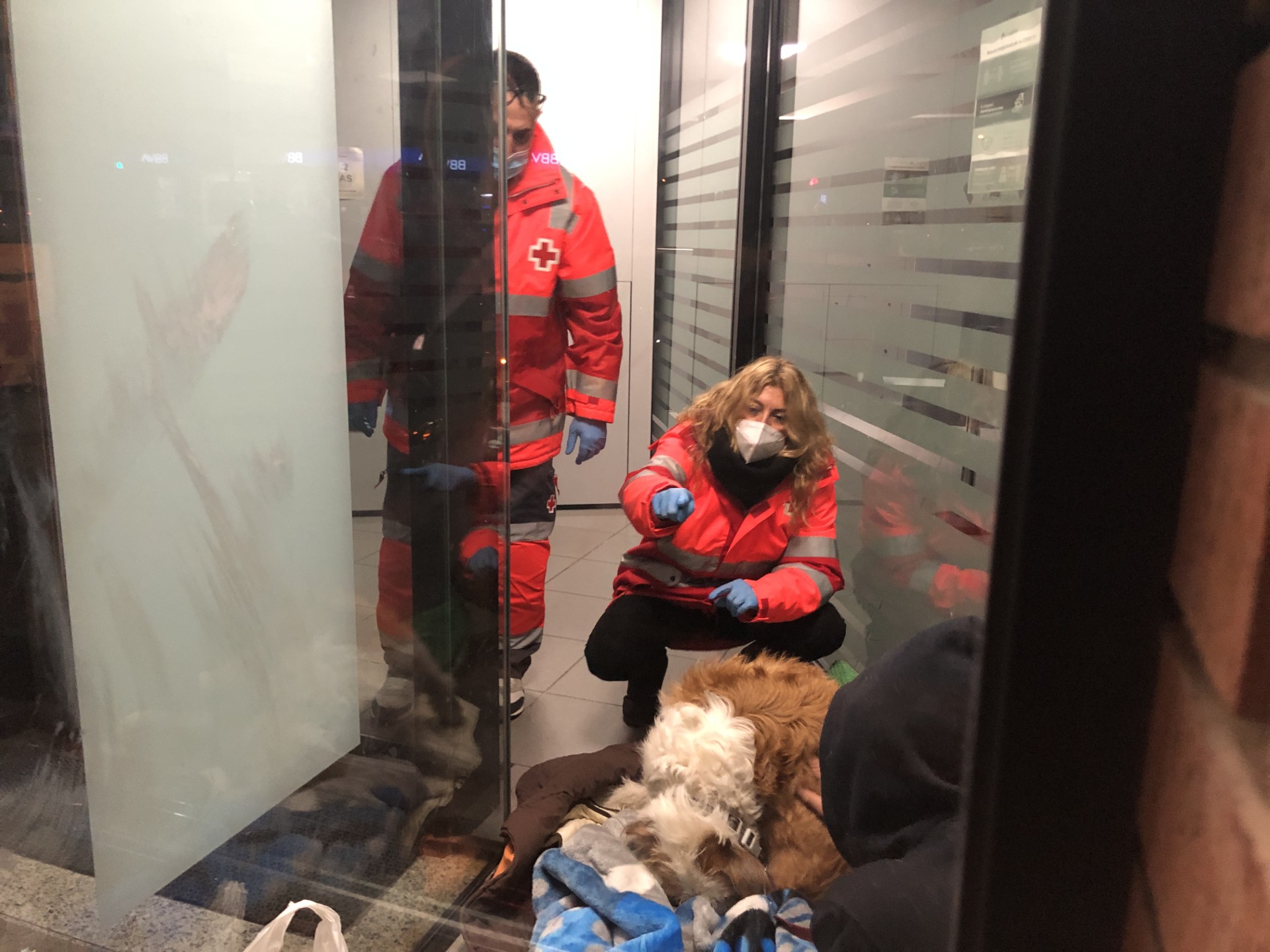 Refor&ccedil; de l'atenci&oacute; a les persones sense llar amb l'activaci&oacute; de les unitats d'emerg&egrave;ncia social