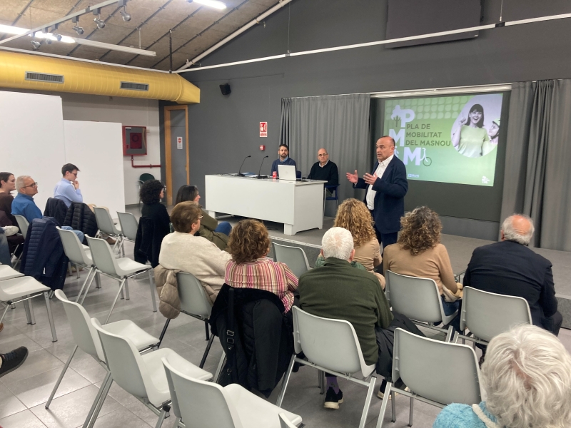 Foto de l'audi&egrave;ncia p&uacute;blica per presentar la diagnosi del nou Pla de Mobilitat.