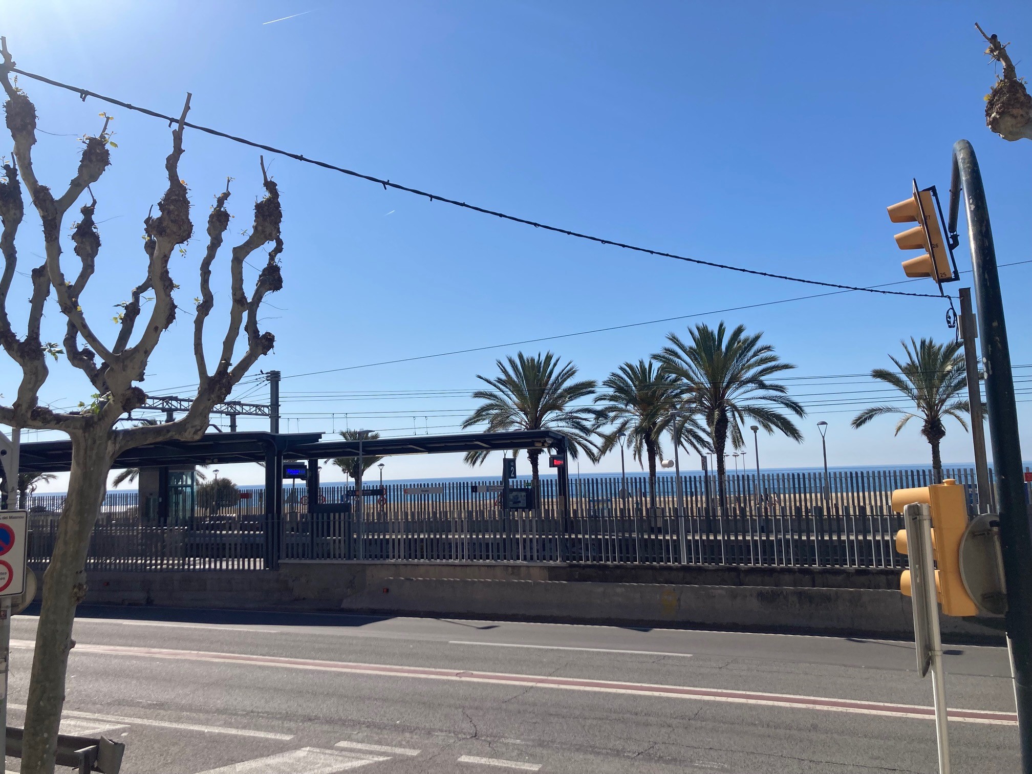 Torna el corrent elèctric arreu del Masnou